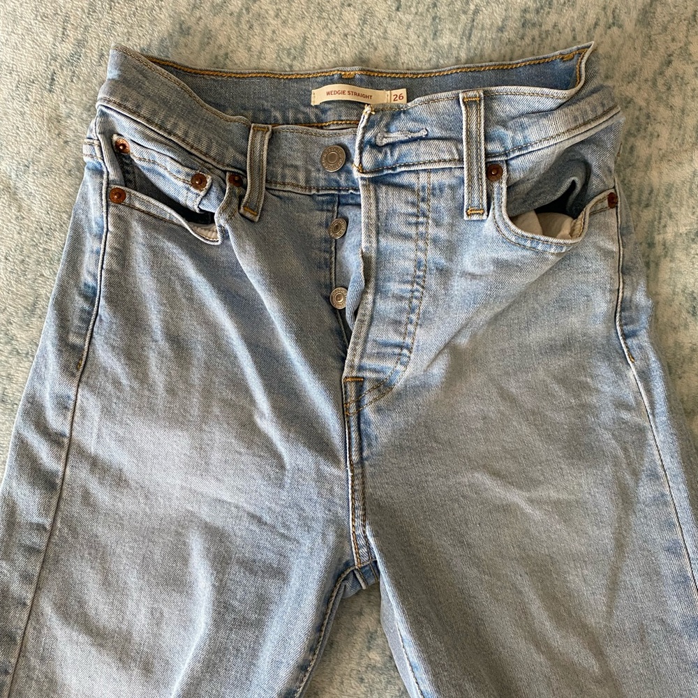 Levi’s Wedgie Jeans